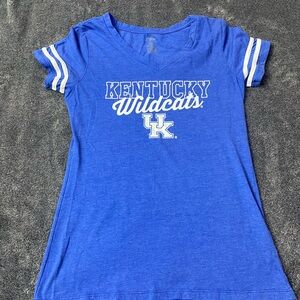 Woman’s Blue Kentucky Wildcats Short Sleeve T-Shirt size small